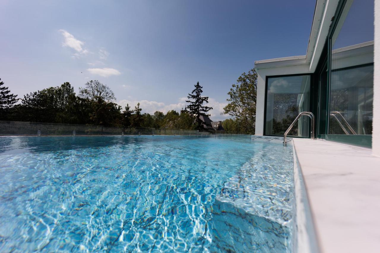 Villa Bauhaus Wellness Apartman 202 Siófok Esterno foto